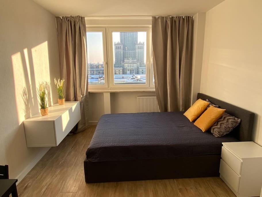 New Apartment With Magnificent View Варшава Экстерьер фото